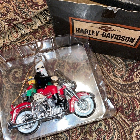 HARLEY DAVIDSON RIDIN COOL SANTA ORNAMENT - Picture 1 of 6